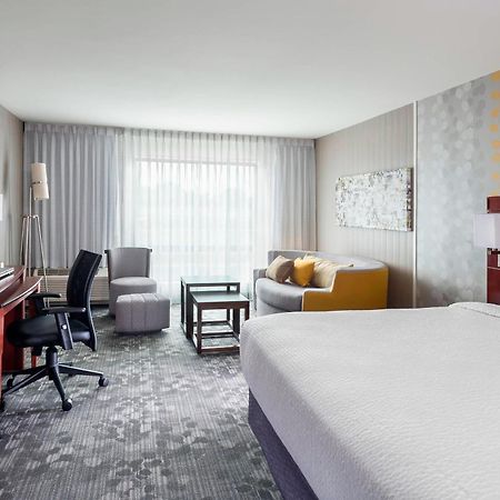 Courtyard By Marriott Kalamazoo Portage Exteriör bild