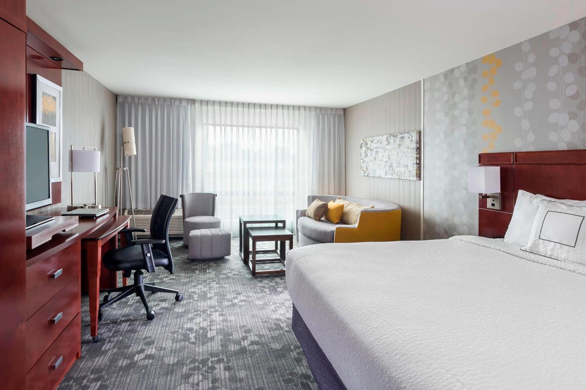 Courtyard By Marriott Kalamazoo Portage Exteriör bild