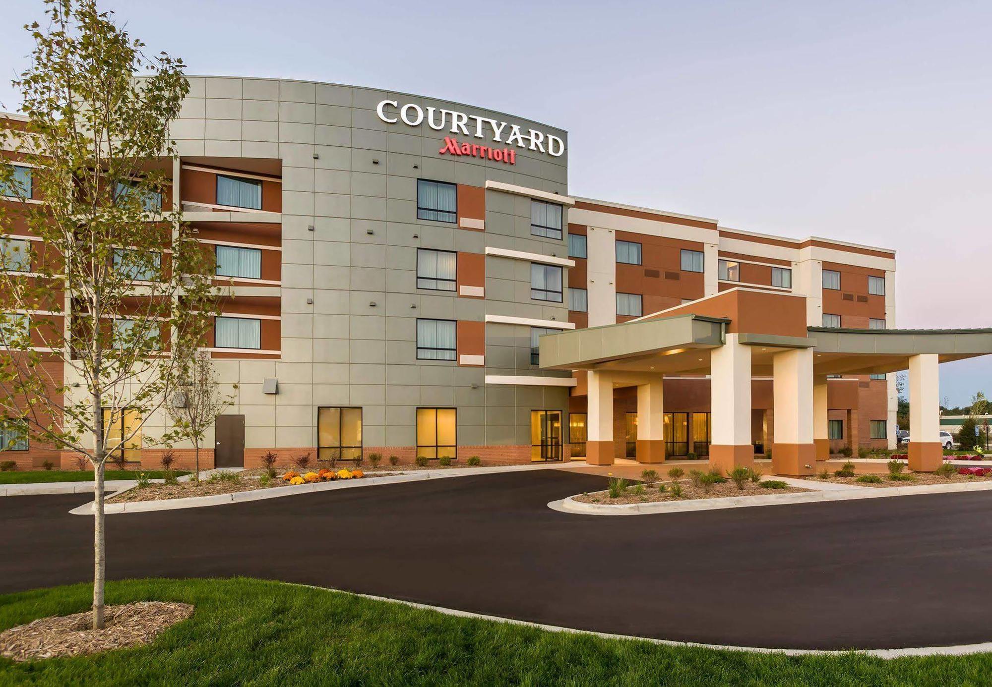 Courtyard By Marriott Kalamazoo Portage Exteriör bild